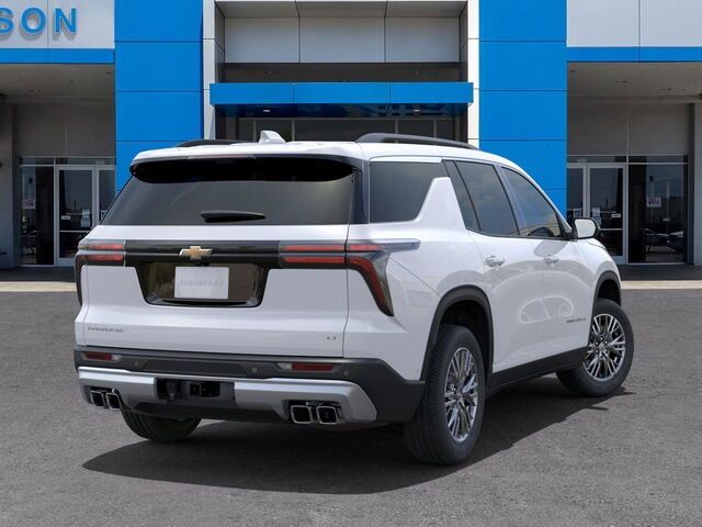 2024 Chevrolet Traverse FWD LT