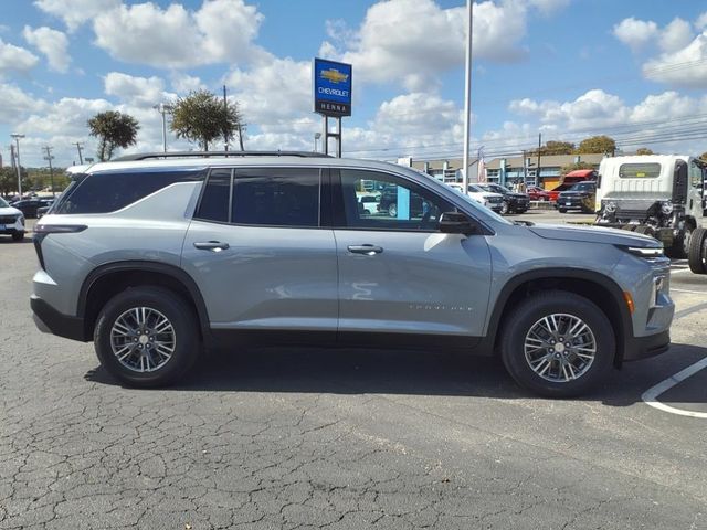 2024 Chevrolet Traverse FWD LT