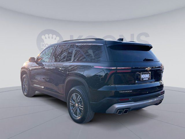 2024 Chevrolet Traverse FWD LT