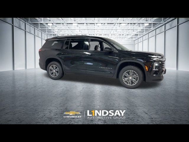 2024 Chevrolet Traverse FWD LT