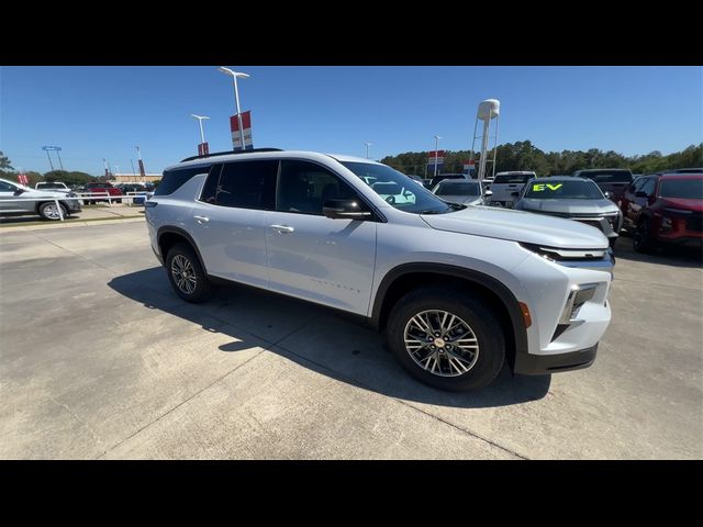 2024 Chevrolet Traverse FWD LT