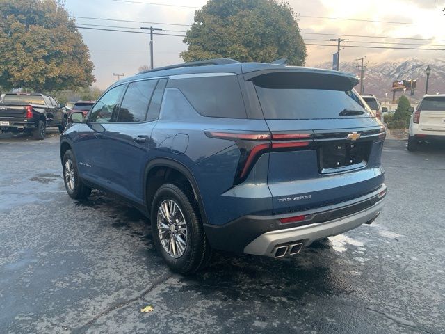 2024 Chevrolet Traverse FWD LT