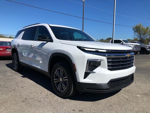 2024 Chevrolet Traverse FWD LT