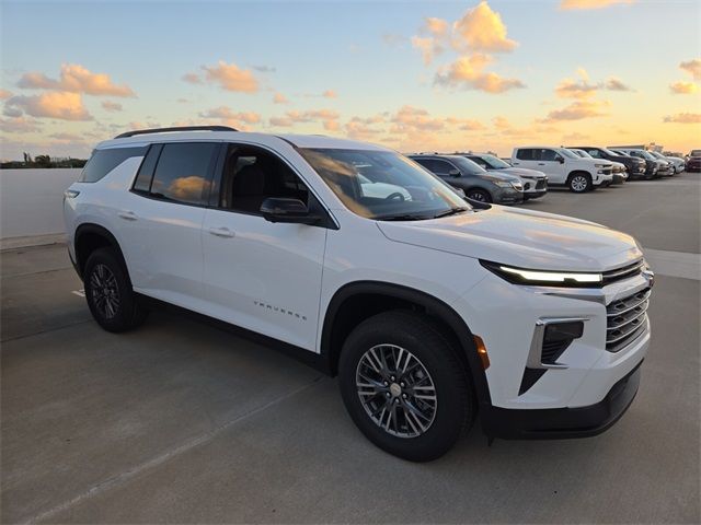 2024 Chevrolet Traverse FWD LT