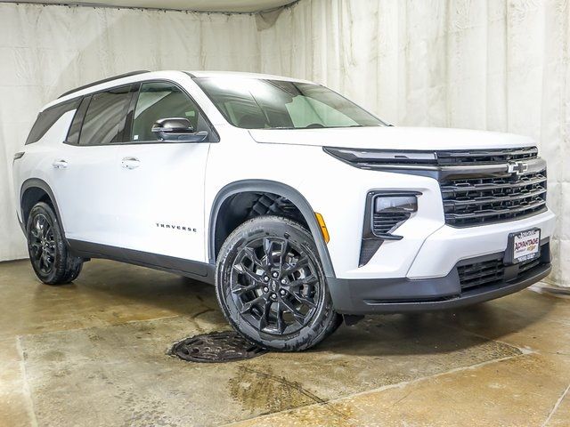 2024 Chevrolet Traverse AWD LT