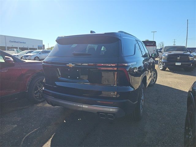 2024 Chevrolet Traverse AWD LT