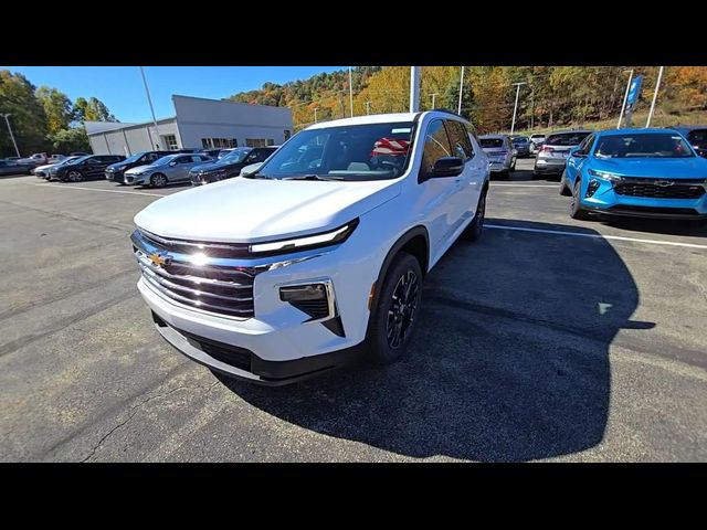 2024 Chevrolet Traverse AWD LT