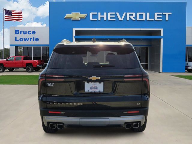2024 Chevrolet Traverse AWD LT