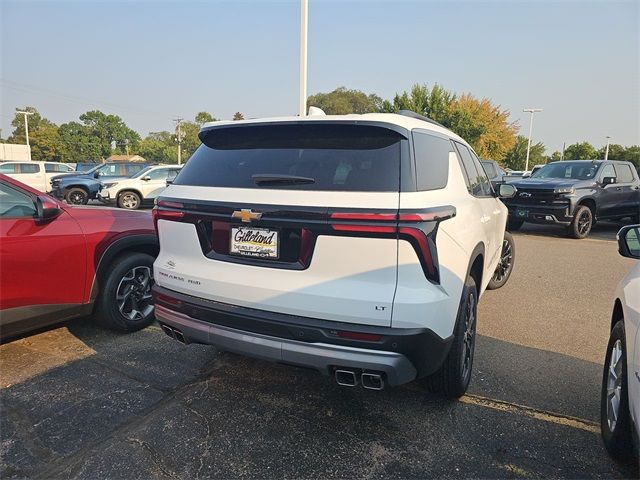 2024 Chevrolet Traverse AWD LT