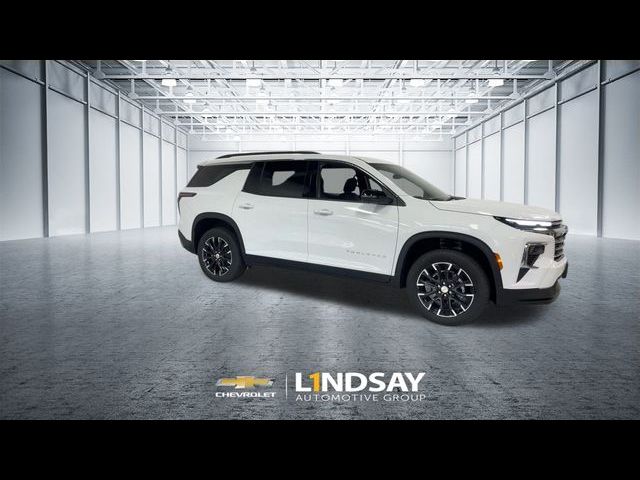 2024 Chevrolet Traverse AWD LT