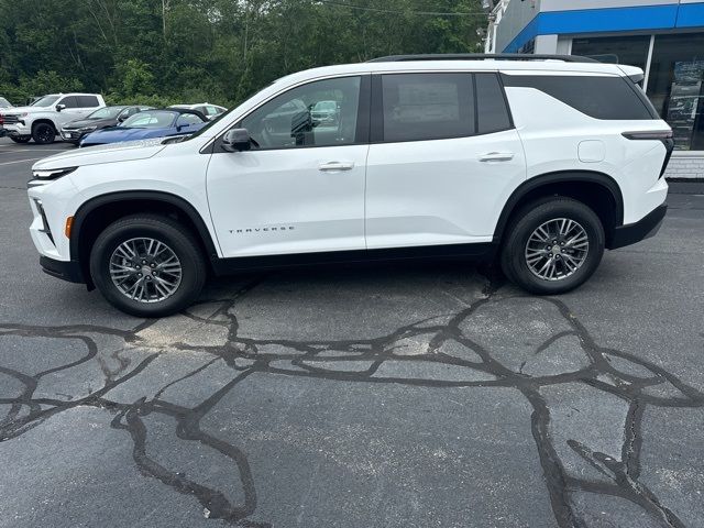 2024 Chevrolet Traverse LT