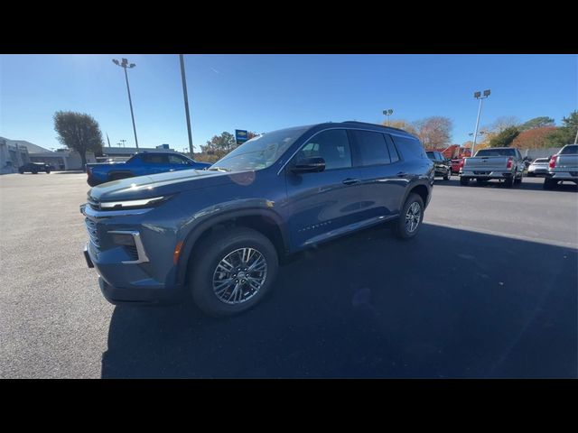 2024 Chevrolet Traverse AWD LT