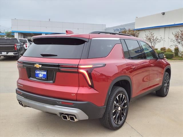 2024 Chevrolet Traverse FWD LT