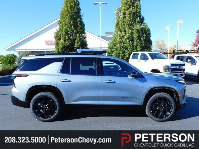 2024 Chevrolet Traverse AWD RS