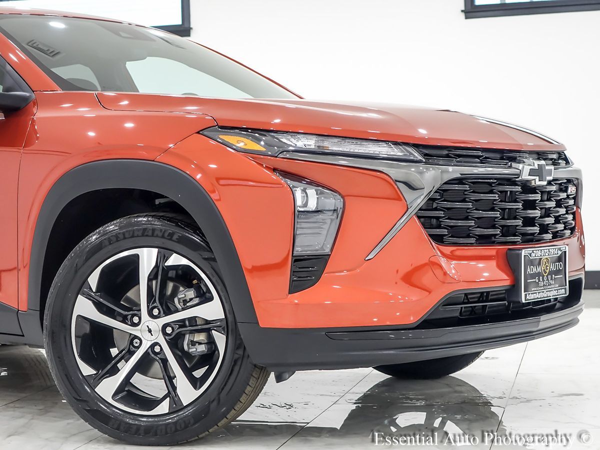Used 2024 Chevrolet Trax 1RS For Sale in Crestwood, IL