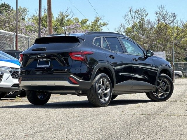 2024 Chevrolet Trax LT