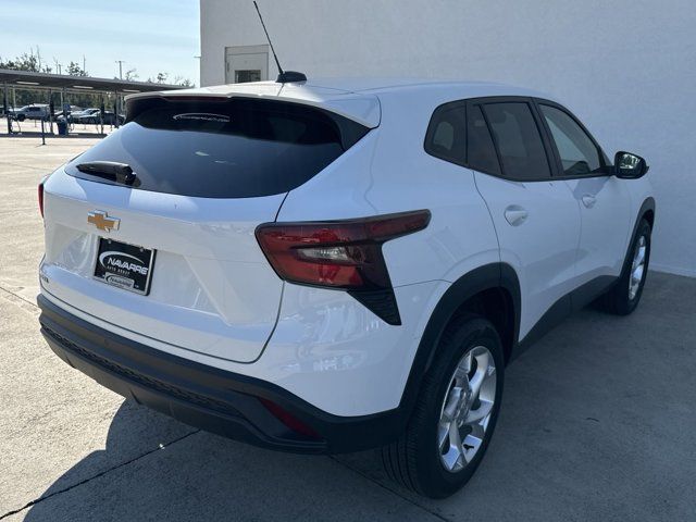 2024 Chevrolet Trax LS