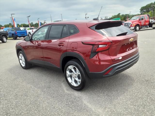 2024 Chevrolet Trax LS