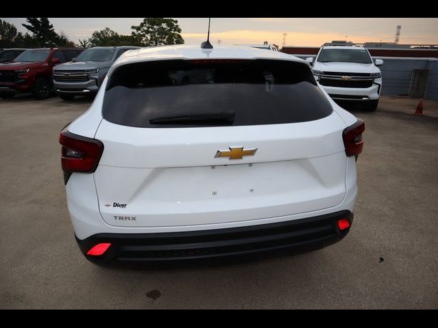 2024 Chevrolet Trax LS