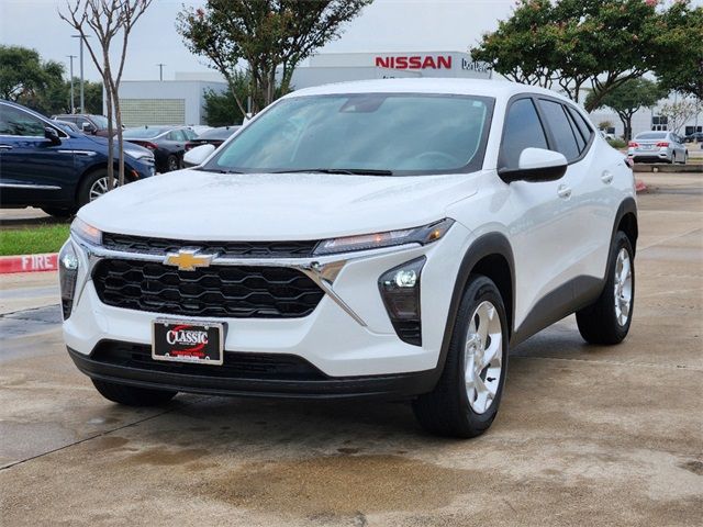 2024 Chevrolet Trax LS