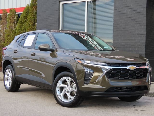 2024 Chevrolet Trax LS