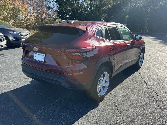 2024 Chevrolet Trax LS