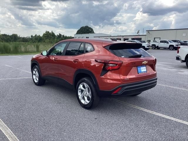 2024 Chevrolet Trax LS