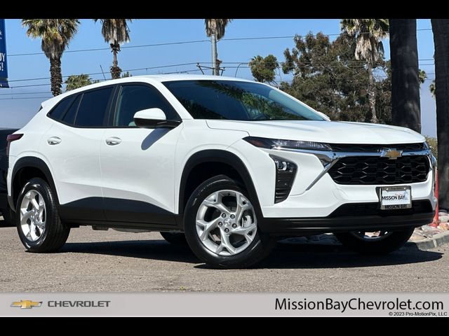 2024 Chevrolet Trax LS