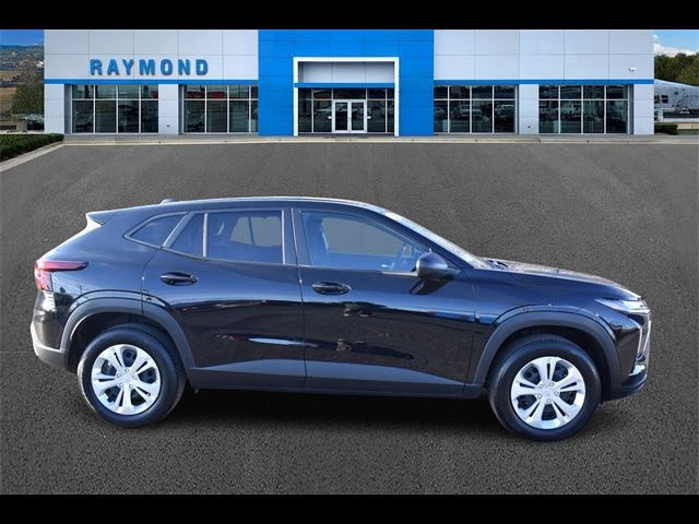 2024 Chevrolet Trax LS