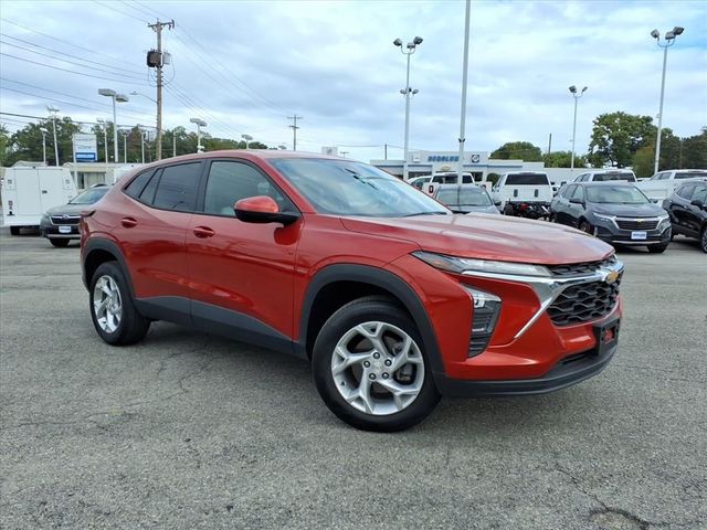 2024 Chevrolet Trax LS