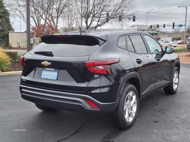 2024 Chevrolet Trax LS