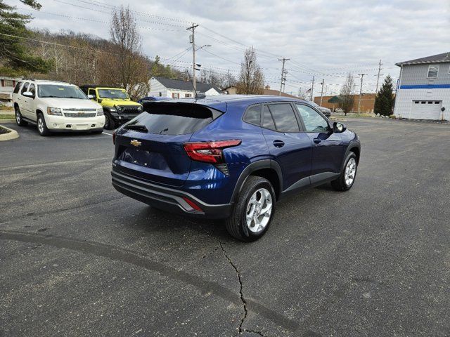 2024 Chevrolet Trax LS