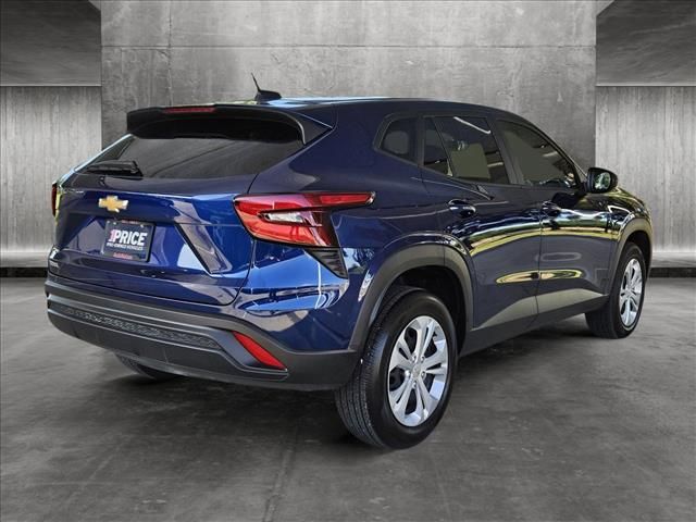 2024 Chevrolet Trax LS