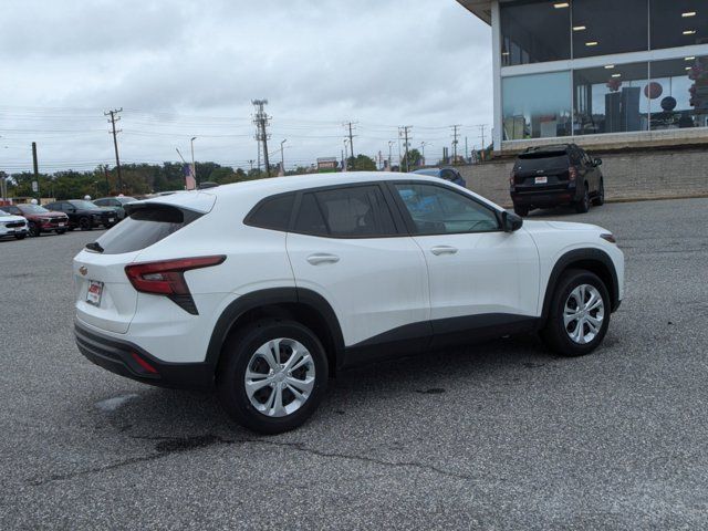 2024 Chevrolet Trax LS