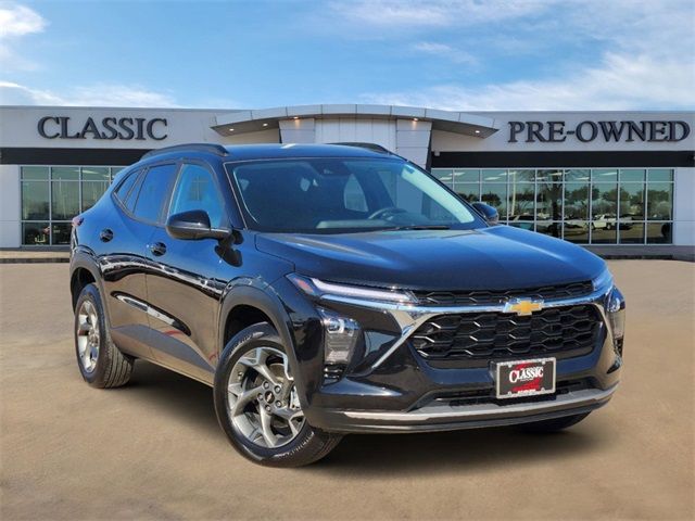 2024 Chevrolet Trax LT