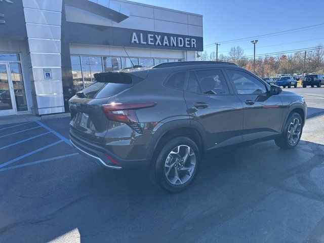 2024 Chevrolet Trax LT