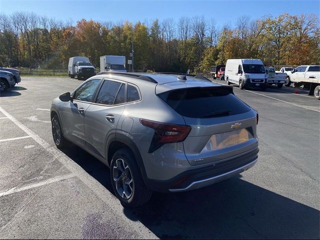 2024 Chevrolet Trax LT