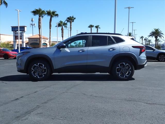 2024 Chevrolet Trax LT