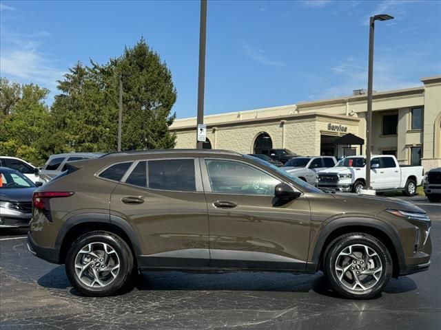 2024 Chevrolet Trax LT