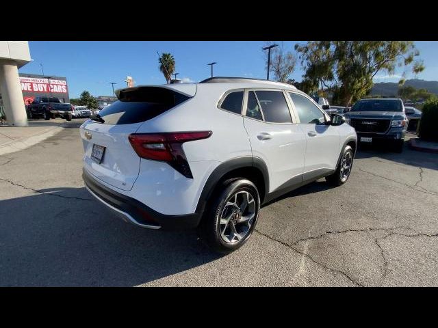2024 Chevrolet Trax LT