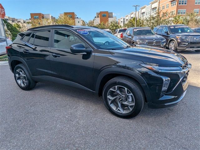 2024 Chevrolet Trax LT