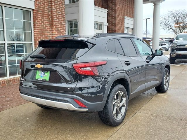 2024 Chevrolet Trax LT