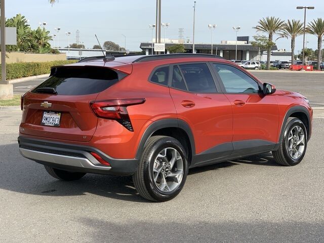 2024 Chevrolet Trax LT