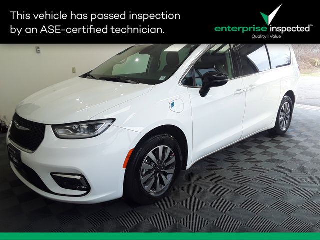 2024 Chrysler Pacifica Hybrid Select