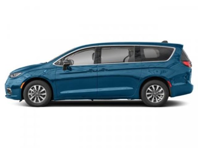 2024 Chrysler Pacifica Hybrid Premium S Appearance Pkg