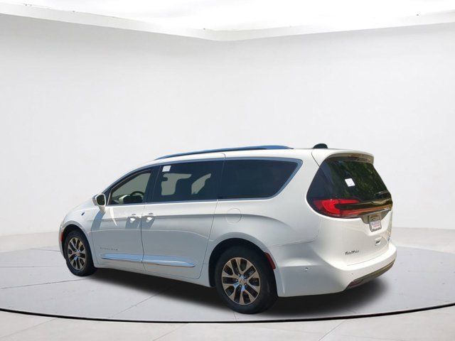 2024 Chrysler Pacifica Hybrid Pinnacle