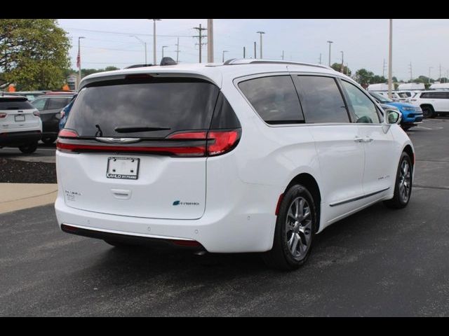 2024 Chrysler Pacifica Hybrid Pinnacle