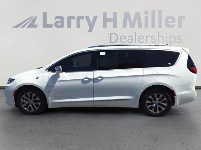 2024 Chrysler Pacifica Hybrid Pinnacle