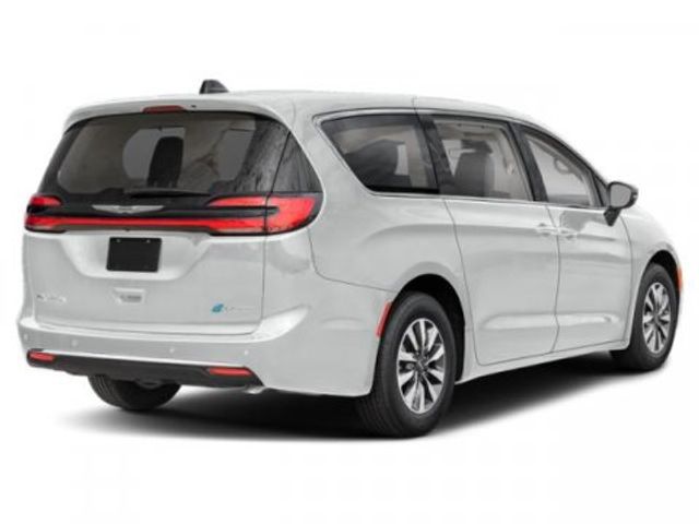 2024 Chrysler Pacifica Hybrid Pinnacle