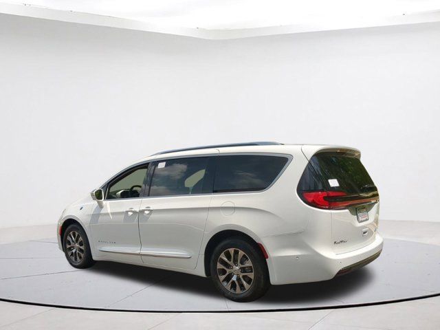 2024 Chrysler Pacifica Hybrid Pinnacle